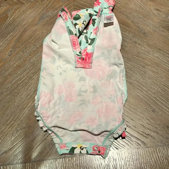 EUC Ruffle Butts Rosy Sweetheart One Piece Rash Guard Floral 6-12 months - Picture 10 of 10